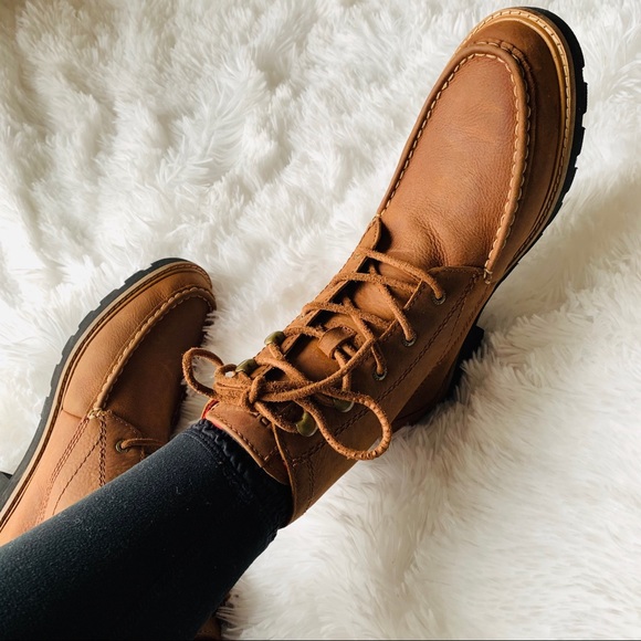 sperry ao lug boot